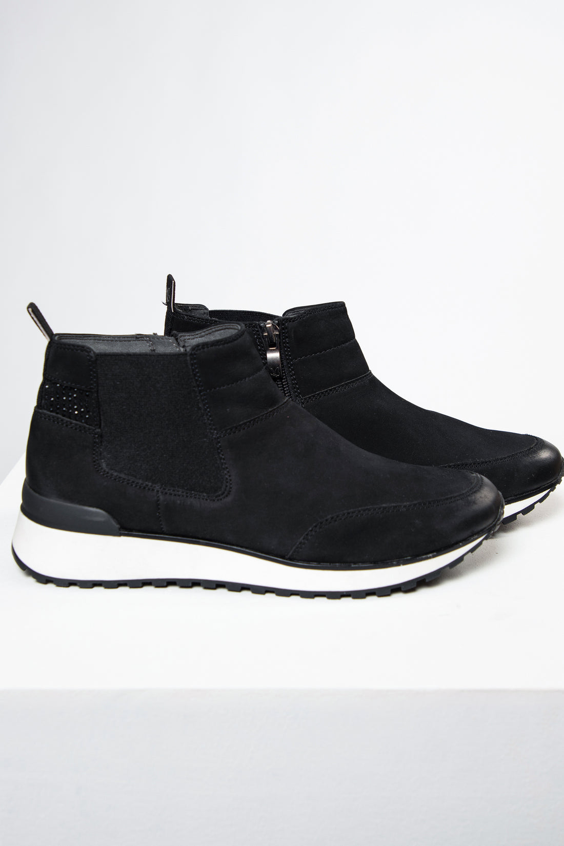 Nightfall Sneakers grey