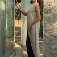 Riva Asymmetrical Set Beige