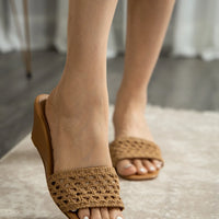 Kendall Wedge Nude