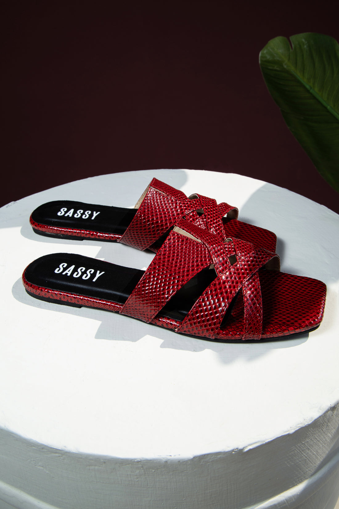 Turin Flats Red