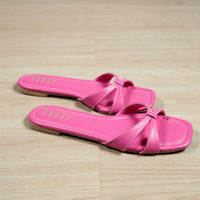 Sofia Flat Fuchsia Pink