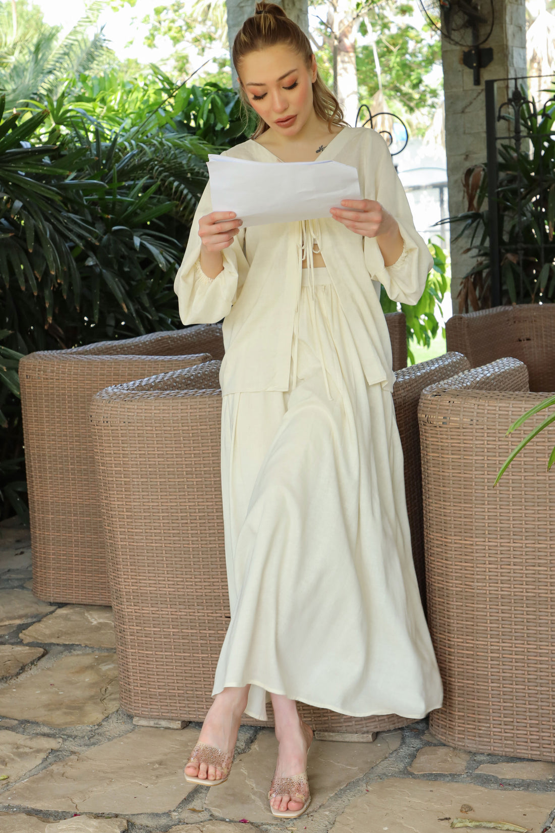 Ivory Breeze  Set