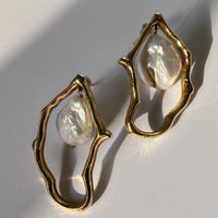 Golden Glow Pearl Drops