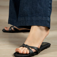 Sofia Flat Black
