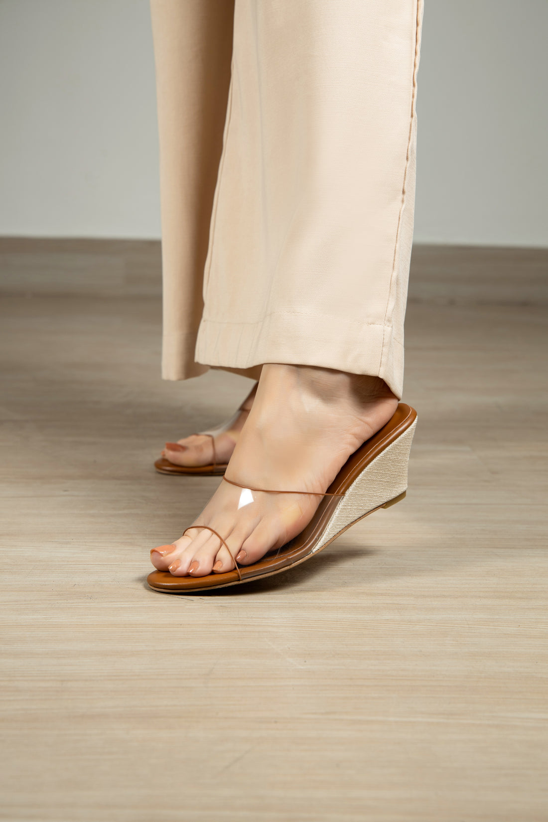 Saint Tropez wedge heel coffee