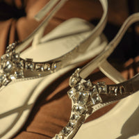 Zar Thong Sandal White