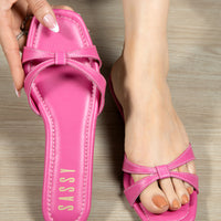 Sofia Flat Fuchsia Pink