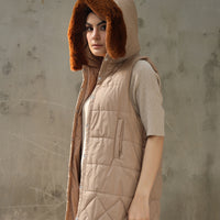 Hannah Neo Long Sleeveless Jacket with Fur hoodie Sand
