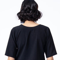 Noir Edge Top