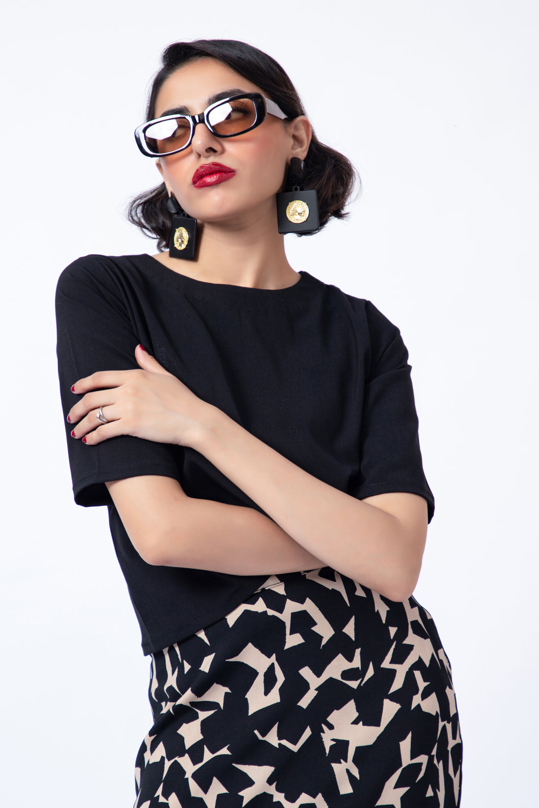 Noir Edge Top