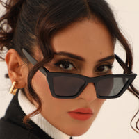 Feline Gaze sunglasses black