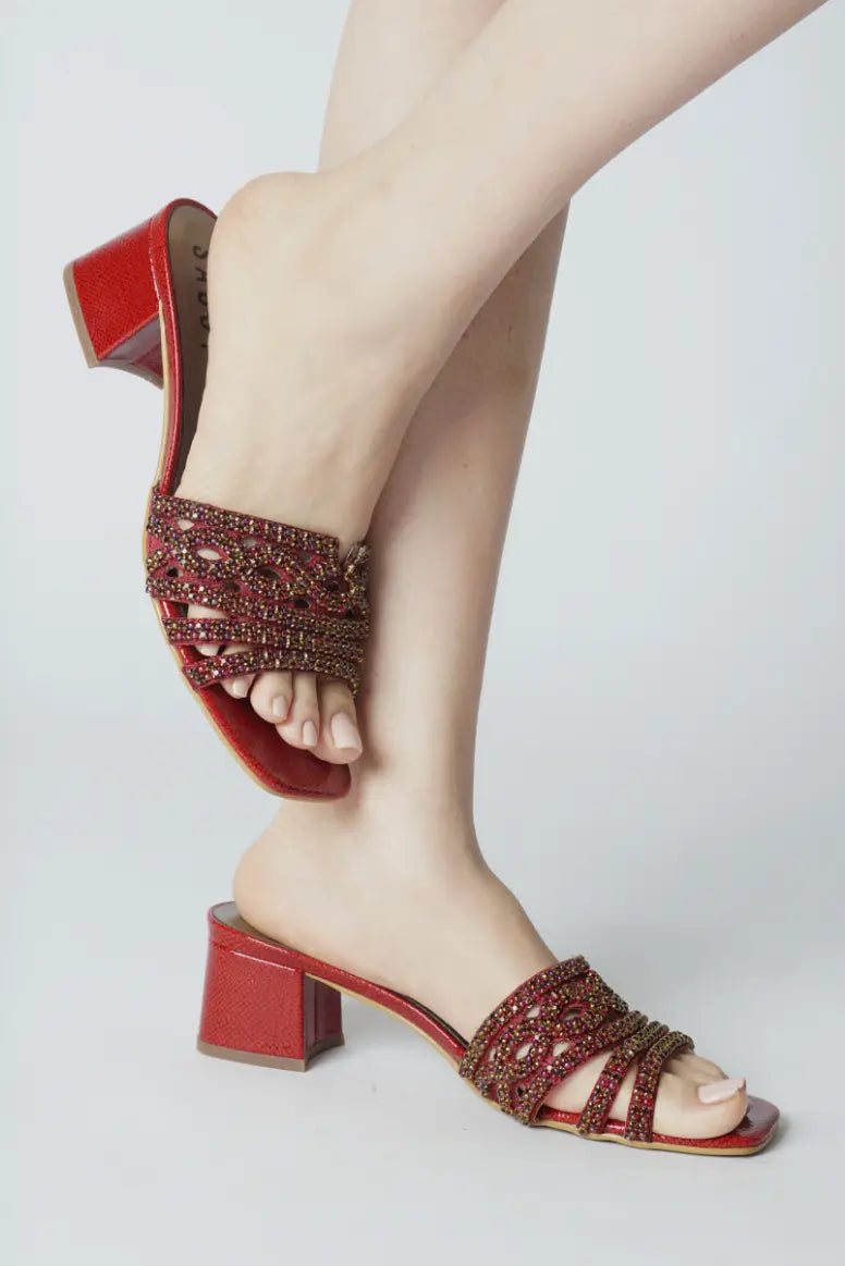 Omaha  NEO Heels Scarlet Red