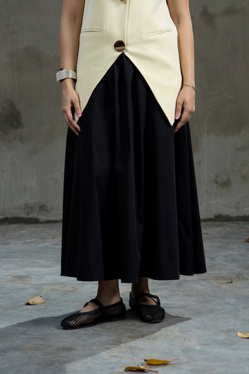 Archie Flared Skirt Black