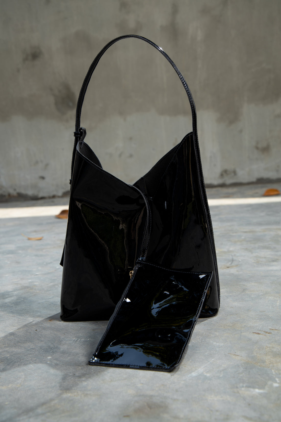 Amy Tote Bag Black( Ship in 7 Days)