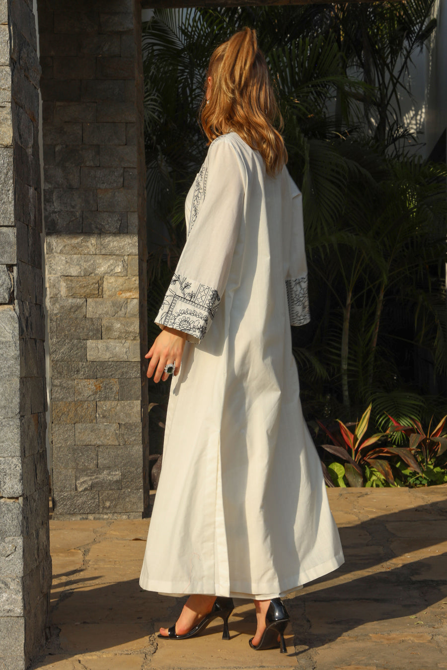 kiara Embroided 2pc Gown Set