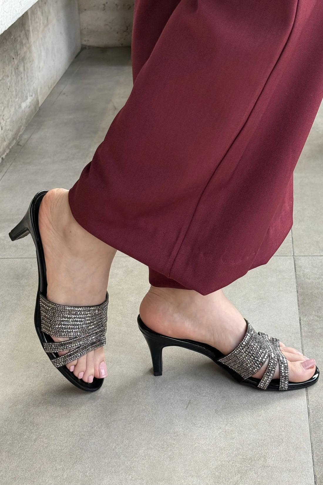 Paris Thin Block Heel Black