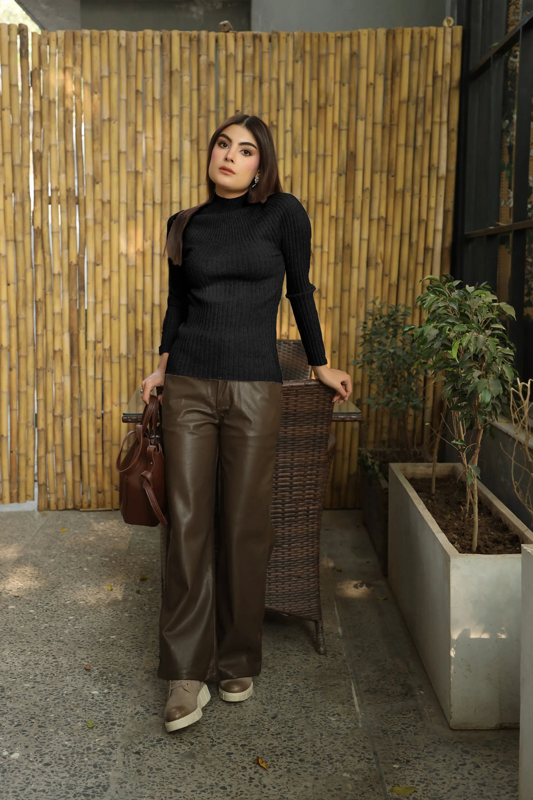 Oak Ribbed Sweater Black