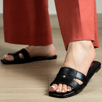 ZAZA Flats Black