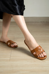 ZAZA Flats Tan