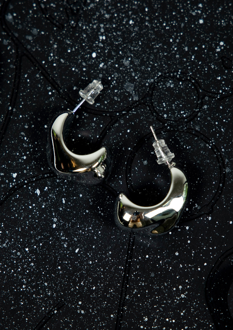Cupid studs