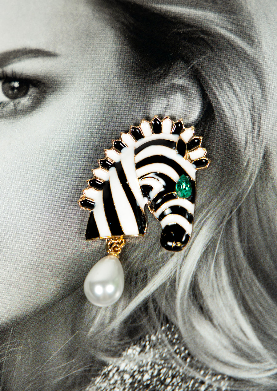 Zee Earrings