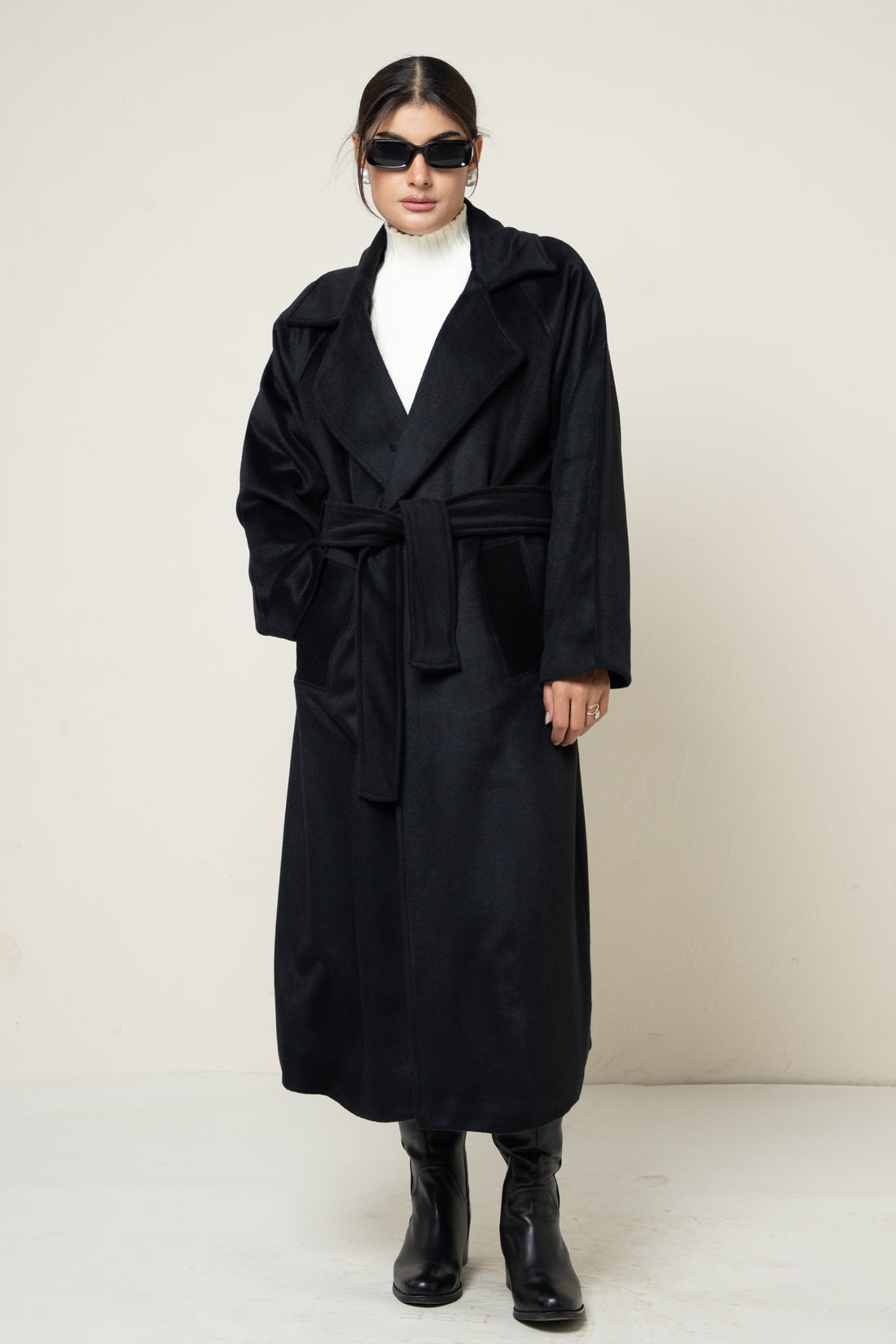 JUNO BELTED COAT- Featherwarm  (BLACK)