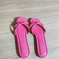 Sofia Flat Fuchsia Pink