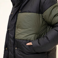 Frostline puffer jacket black