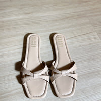 Sofia Flat Nude