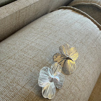 Chunky flower studs silver
