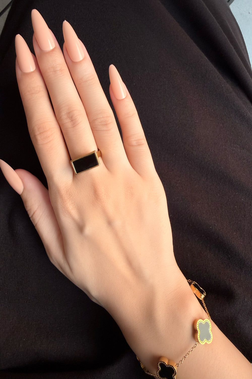 Aristo Ring Black