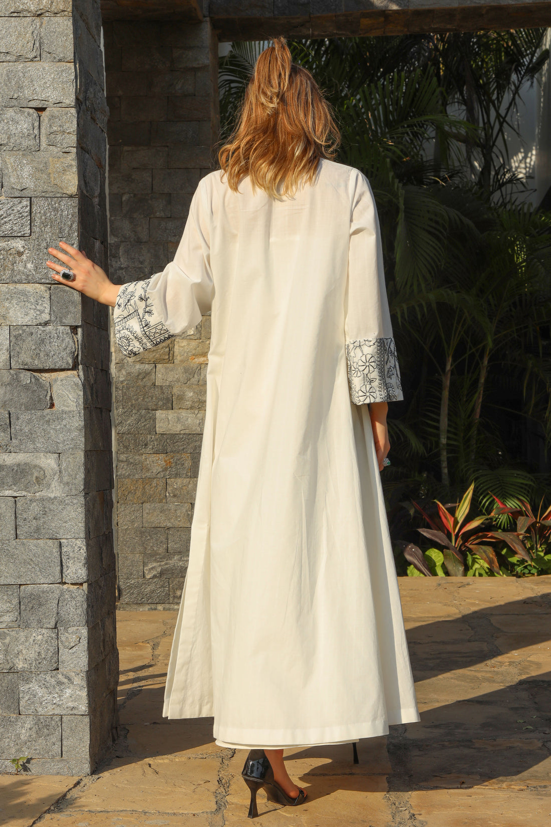 kiara Embroided 2pc Gown Set