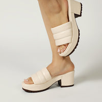 Wendy Chunky Heels Cream