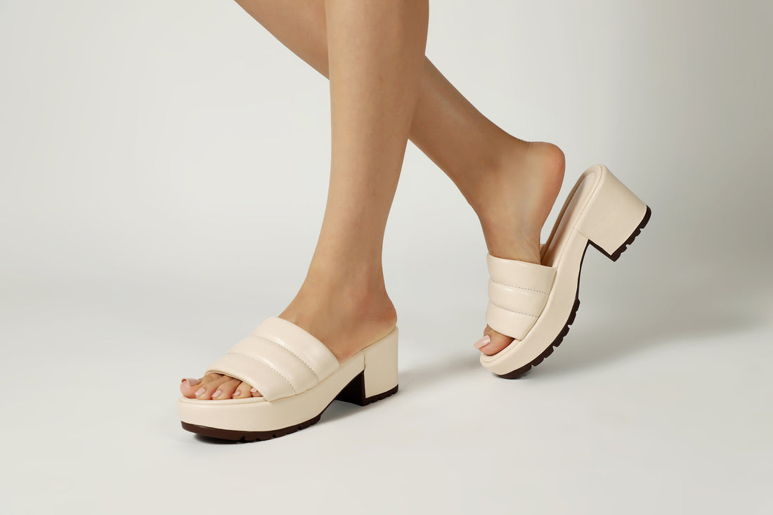 Wendy Chunky Heels Cream