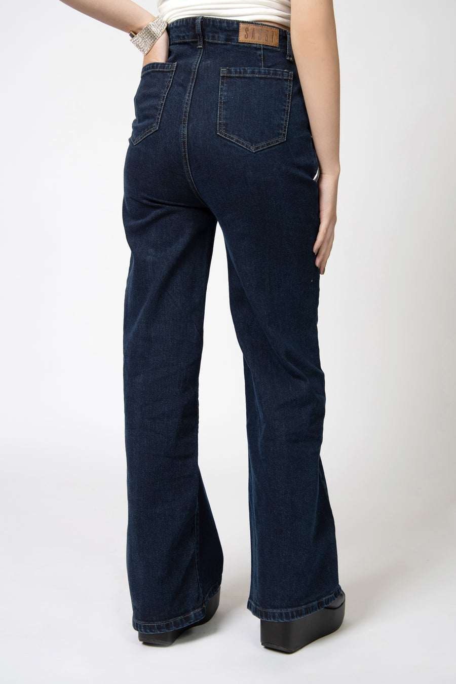 NeoHue Jeans