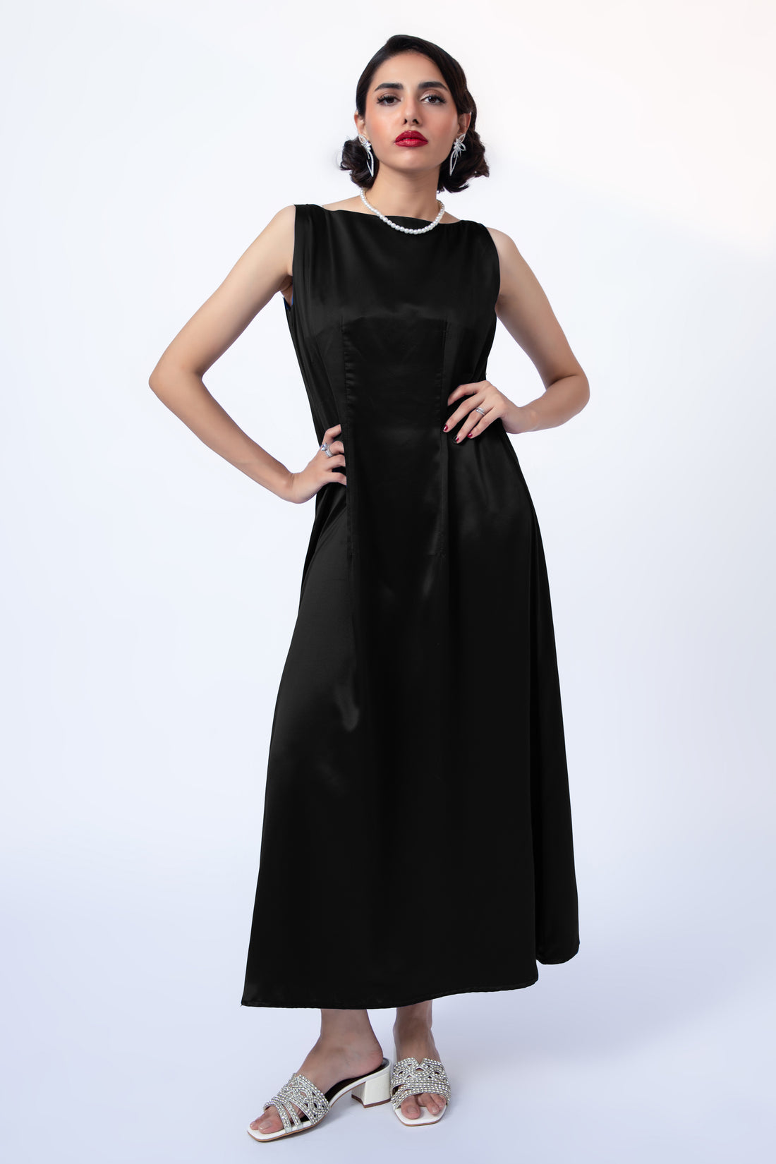 Elysian Gown Black (5 days Delivery)