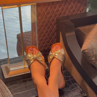 Parisian Bow slides