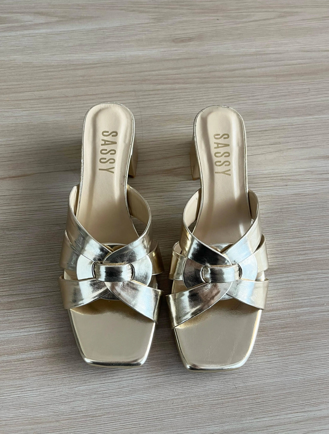 Tribute Heels Dull Gold