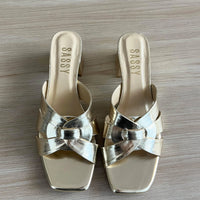 Tribute Heels Dull Gold